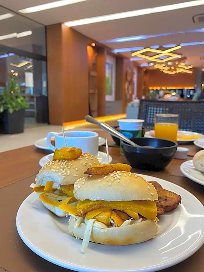 Quality Hotel Manaus