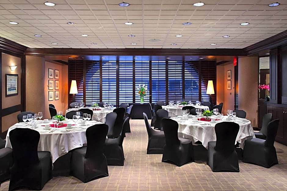 Metropolitan Hotel Vancouver by Marriott