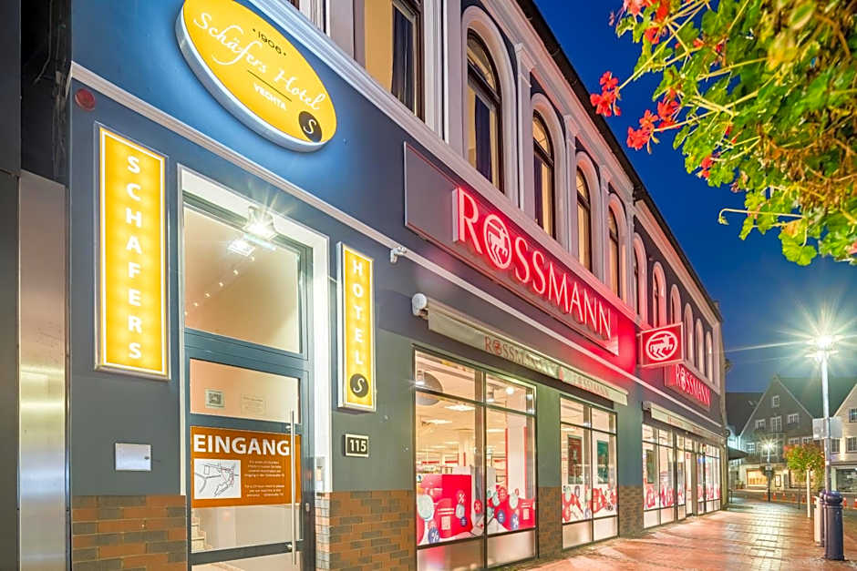 Schäfers Hotel, Self-Check-in, Cafe und Bäcker am Hotel