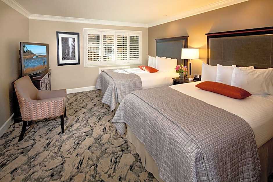 Best Western Plus Humboldt Bay Inn