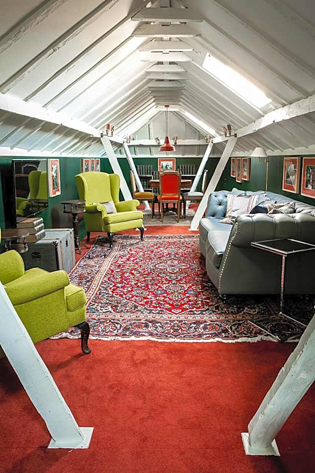 Rosegarden Essence Sintra - by Unlock Hotels