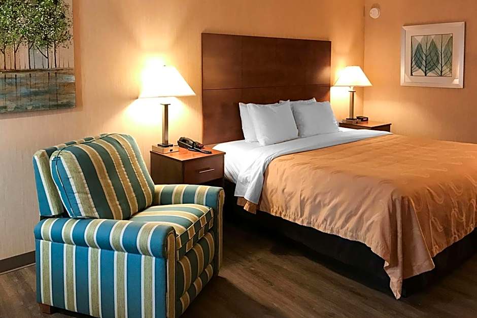 Quality Inn Bedford
