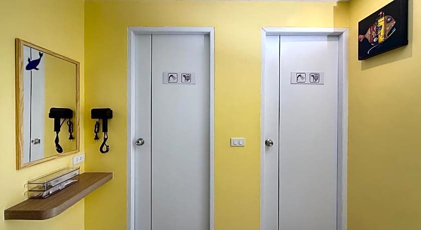 Fishtail Hostel Phuket