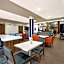 Holiday Inn Express & Suites - Lexington By IHG