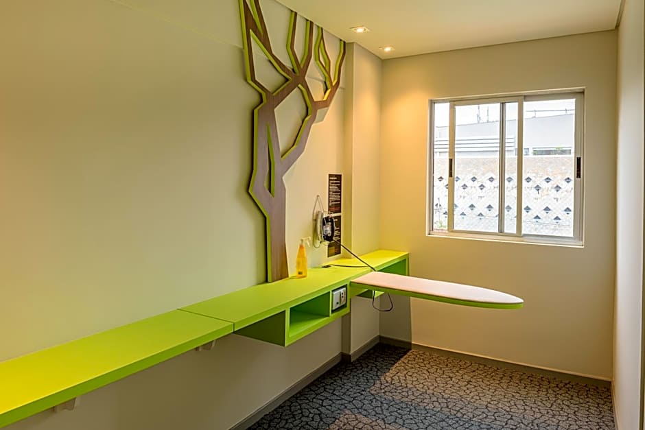 ibis Styles Curitiba Centro Civico