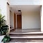 Hotel Ashly Loma Larga
