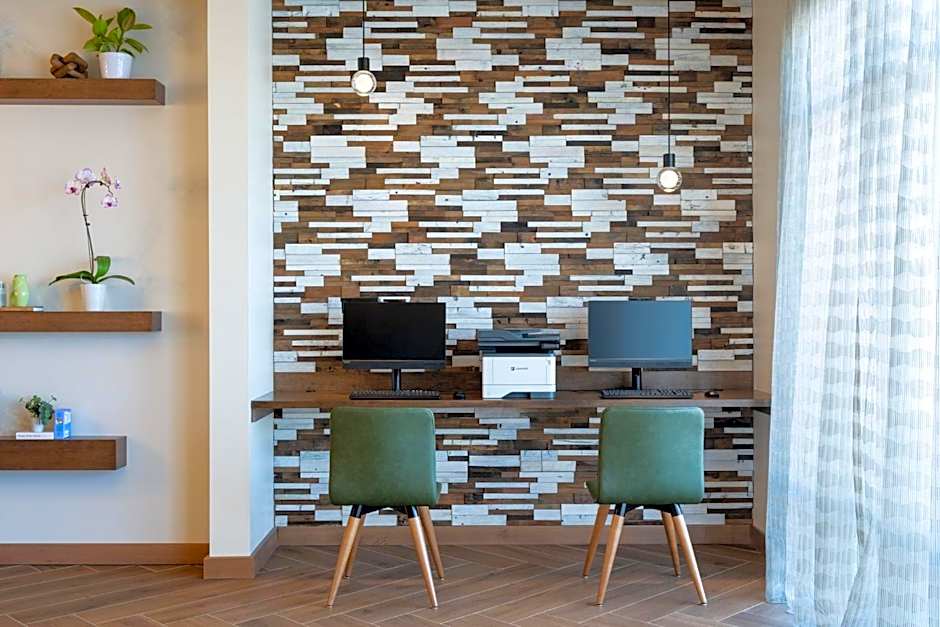 EVEN Hotel Bozeman Yellowstone Intl Arpt by IHG