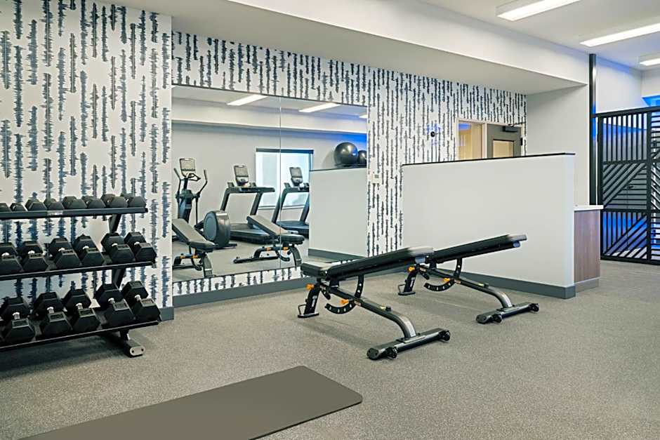 Atwell Suites - Denver Airport Tower Road By IHG