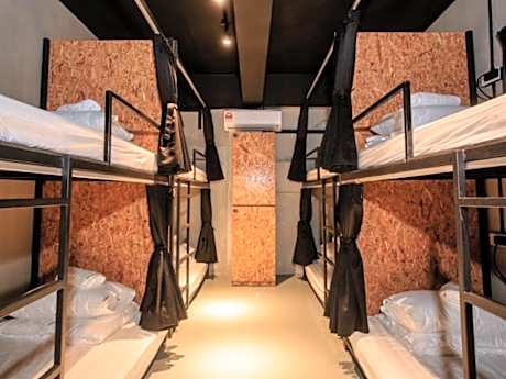 1 Person in 8-Bed Dormitory - Female Only