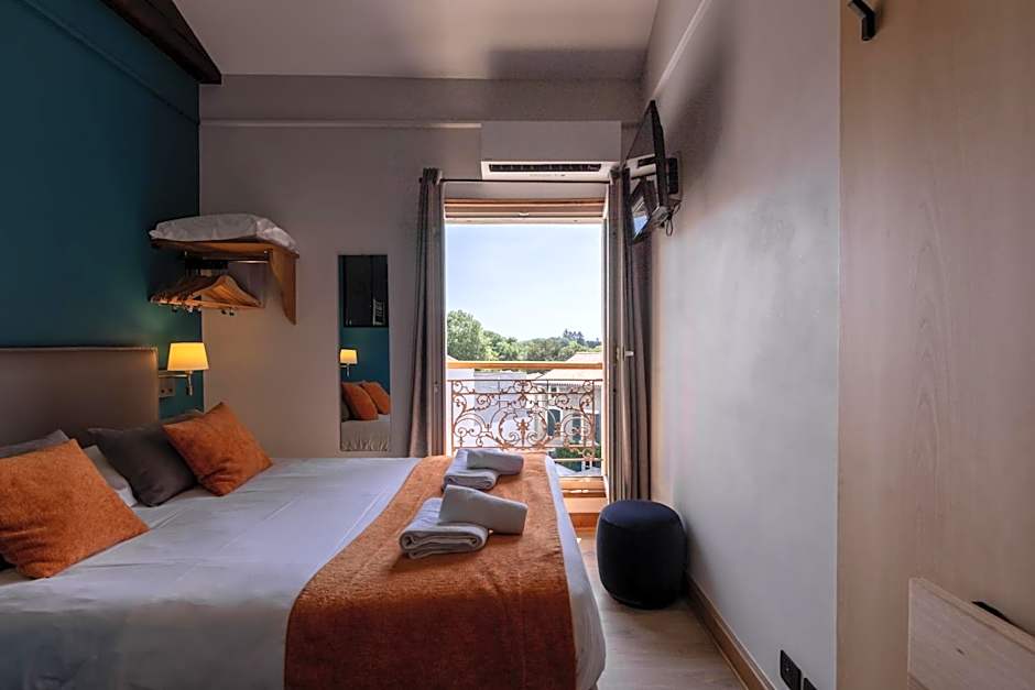 Logis hotels Les Glycines