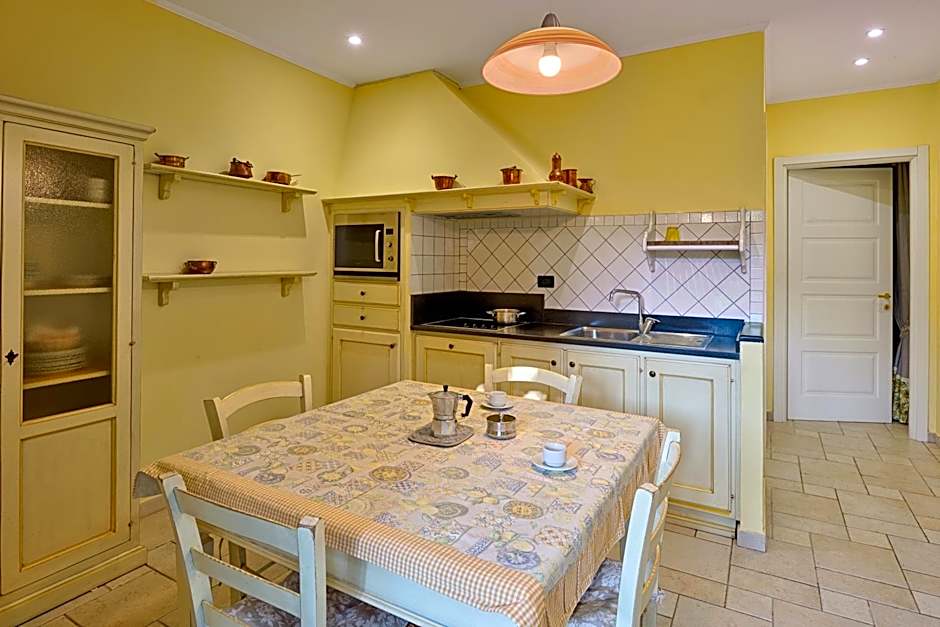 Casa Vacanze Nel Giardino di Renzo - Mareri apartments