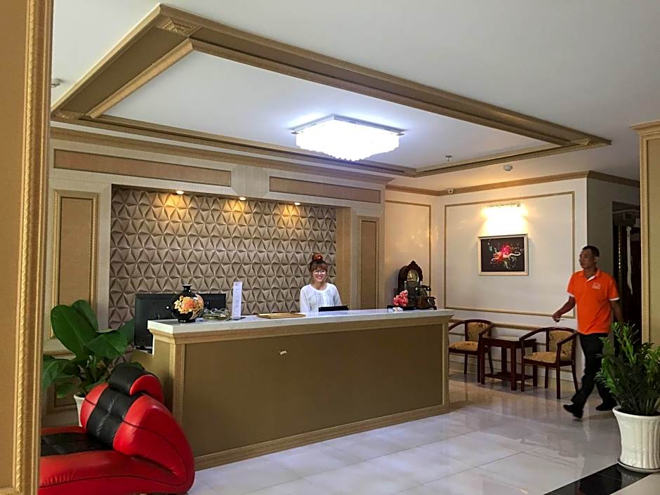 Huy Hoang Hotel - Tan Binh