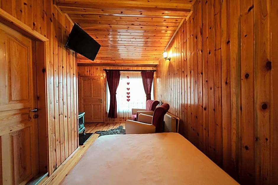 Photo 1 of 9 of Standard Bungalow
