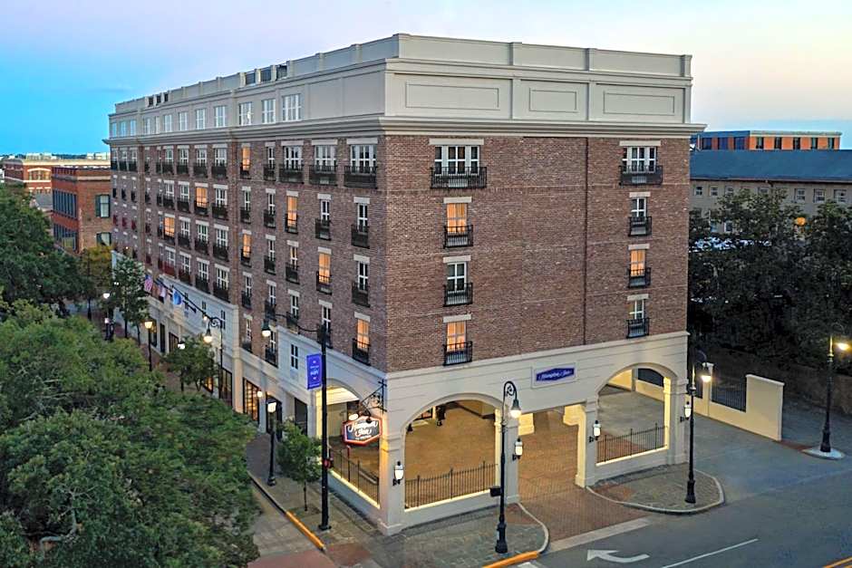 Hampton Inn By Hilton Savannah Historic District