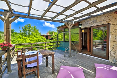 Double Room with Fireplace and Hot tub with terrace
