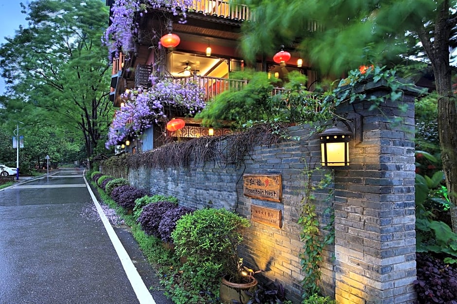 Yangshuo Mountain Nest Boutique Hotel