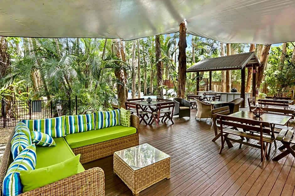 The Reef Retreat Hotel