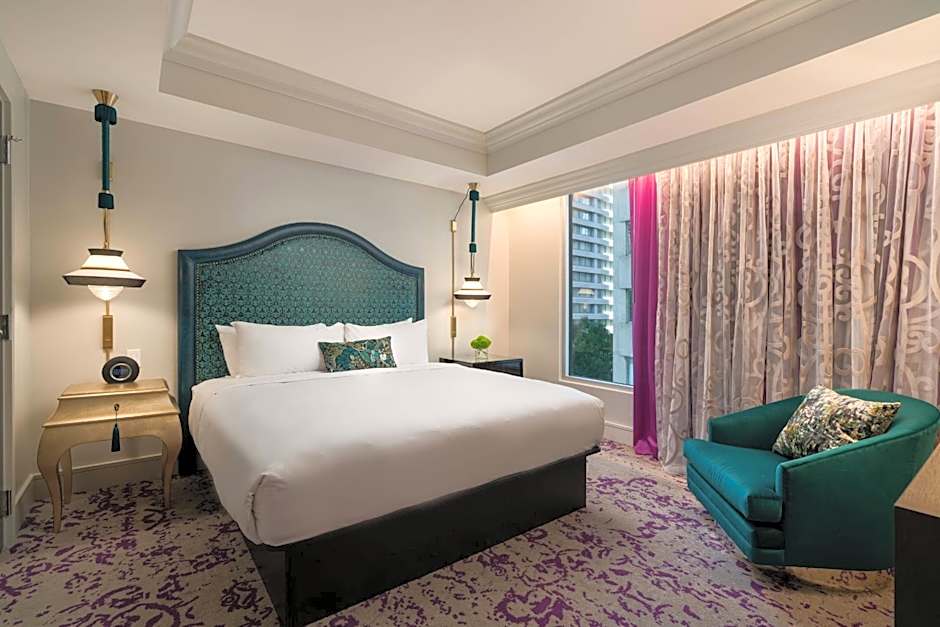 Photo 1 of 4 of 1 Bedroom 1 King Bed with Sofabed Suite, City View