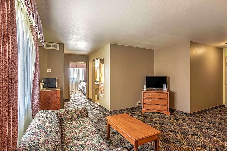 Quality Inn & Suites Hannibal