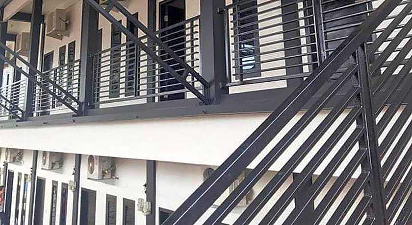 Marthina Residence Syariah Mitra RedDoorz