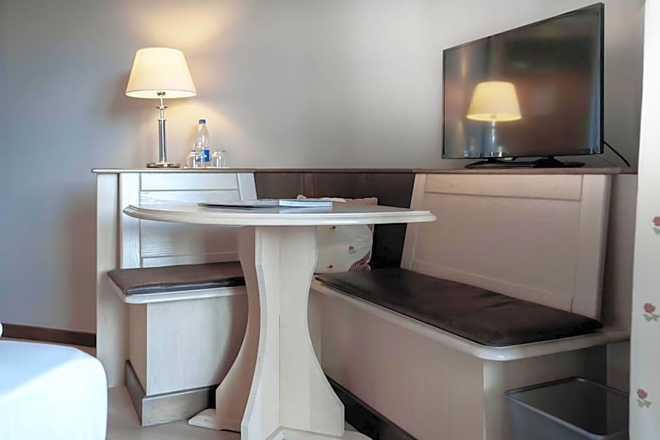 Hotel Spa et Restaurant Au Chasseur