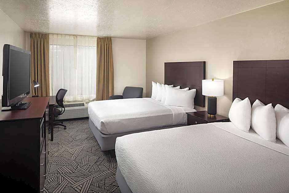 Wyndham Tucson Airport & Conference Center