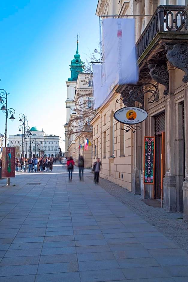 Tiffi Old Town Hotel