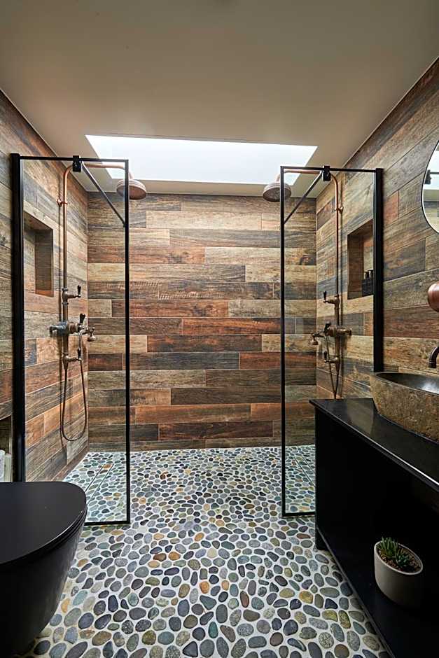 Fermain Valley Hotel