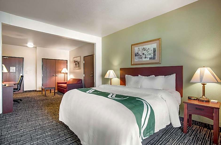 Quality Inn Parsons North