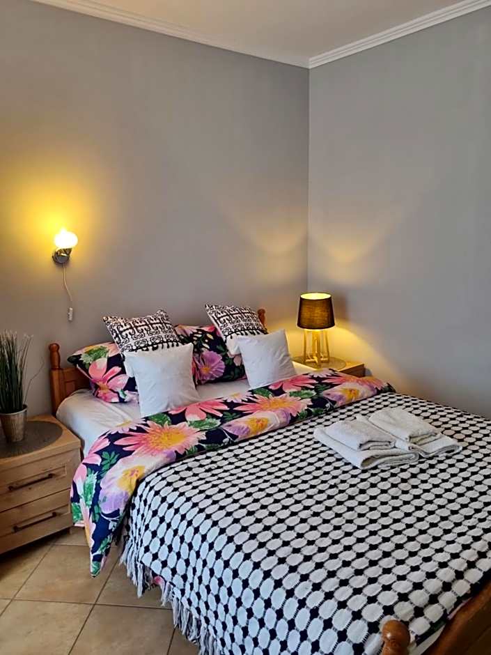 HOTEL "ZAUŁEK" Spółka Cywilna Zbigniew Świderski, Elżbieta Świderska