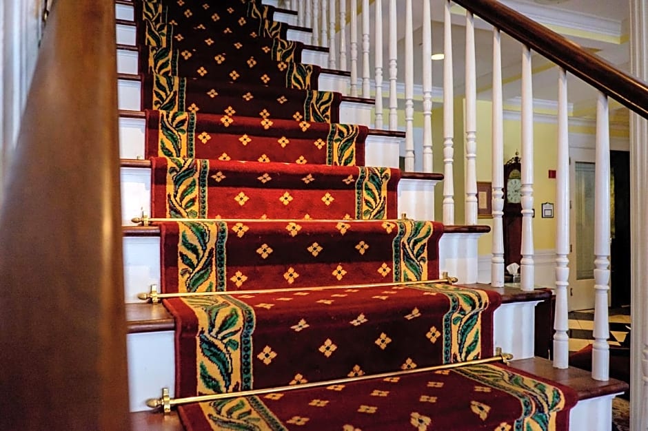 The Marshall House, Historic Inns of Savannah Collection