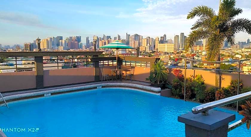 Urban Travellers Hotel