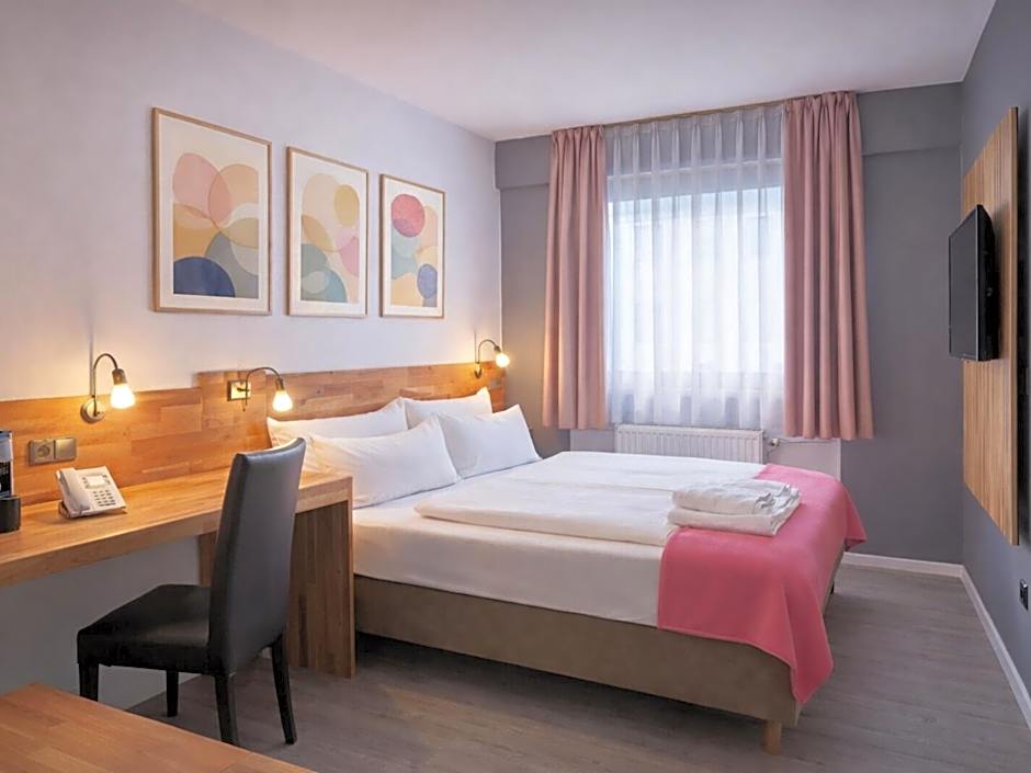 Luna Inn Stuttgart City