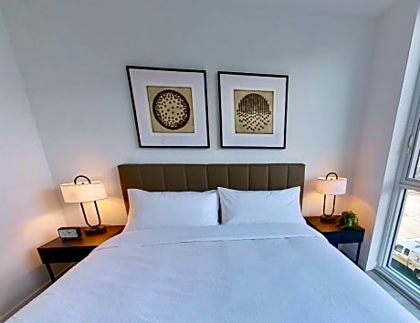 1 Bedroom Suite