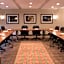 Four Points By Sheraton Winnipeg South