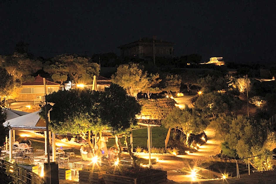 Poseidon Apartments and Villas by the Sea