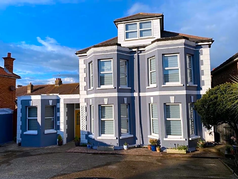 Photo 1 of 46 of Penhale Holiday Flats