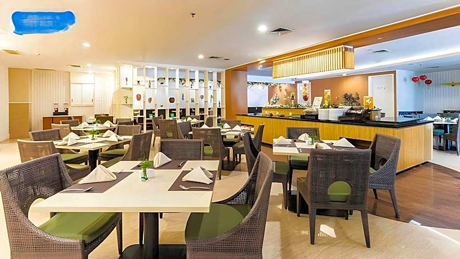 Emerald Garden Hotel