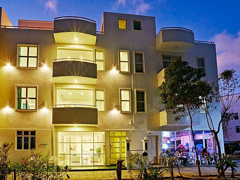 Planktons Beach Hotel