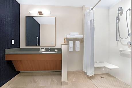Room, 2 Queen Beds