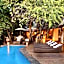 Motswiri Private Safari Lodge