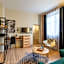 Art & Garden Residence