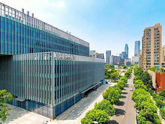 Hanya Kaiyuan Yiju Hotel (Ningbo East New Town Convention and Exhibition Center)