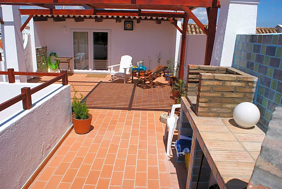 Casas da Formosa - Downtown Alegria B&B