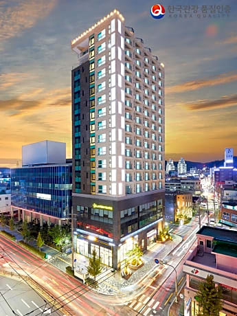 GOLDEN TULIP ESSENTIAL NAMGANG