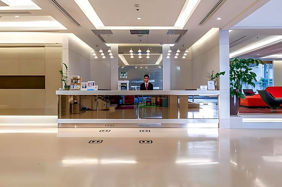 Jasmine Grande Residence