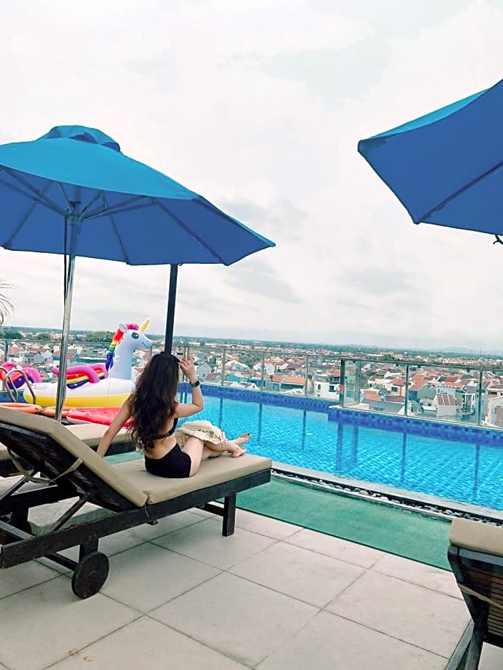 Uptown Hoi An Hotel