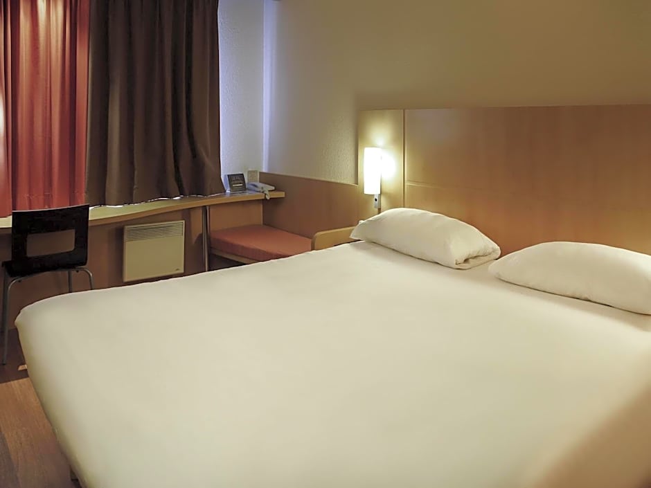 ibis Bourg Jasseron/Teyssonge