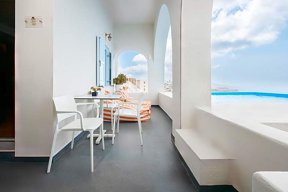 Kastro Suites