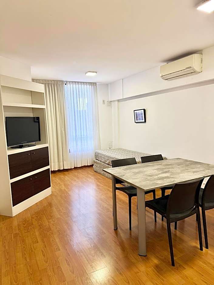 Urquiza Apart Hotel & Suites